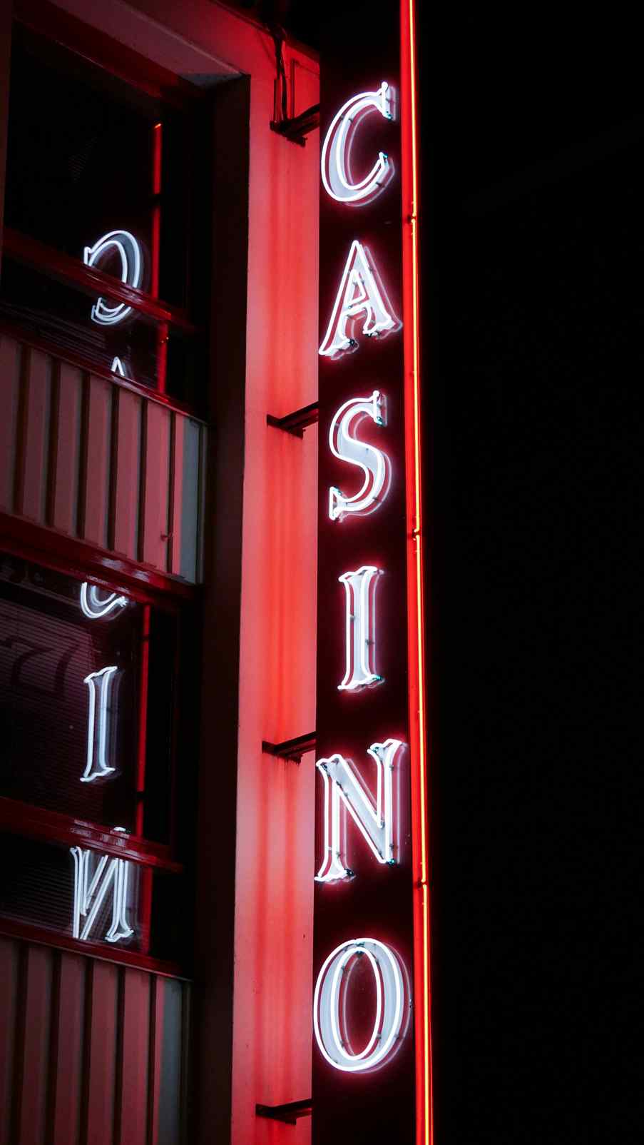 Évaluation détaillée du Simsinos Casino